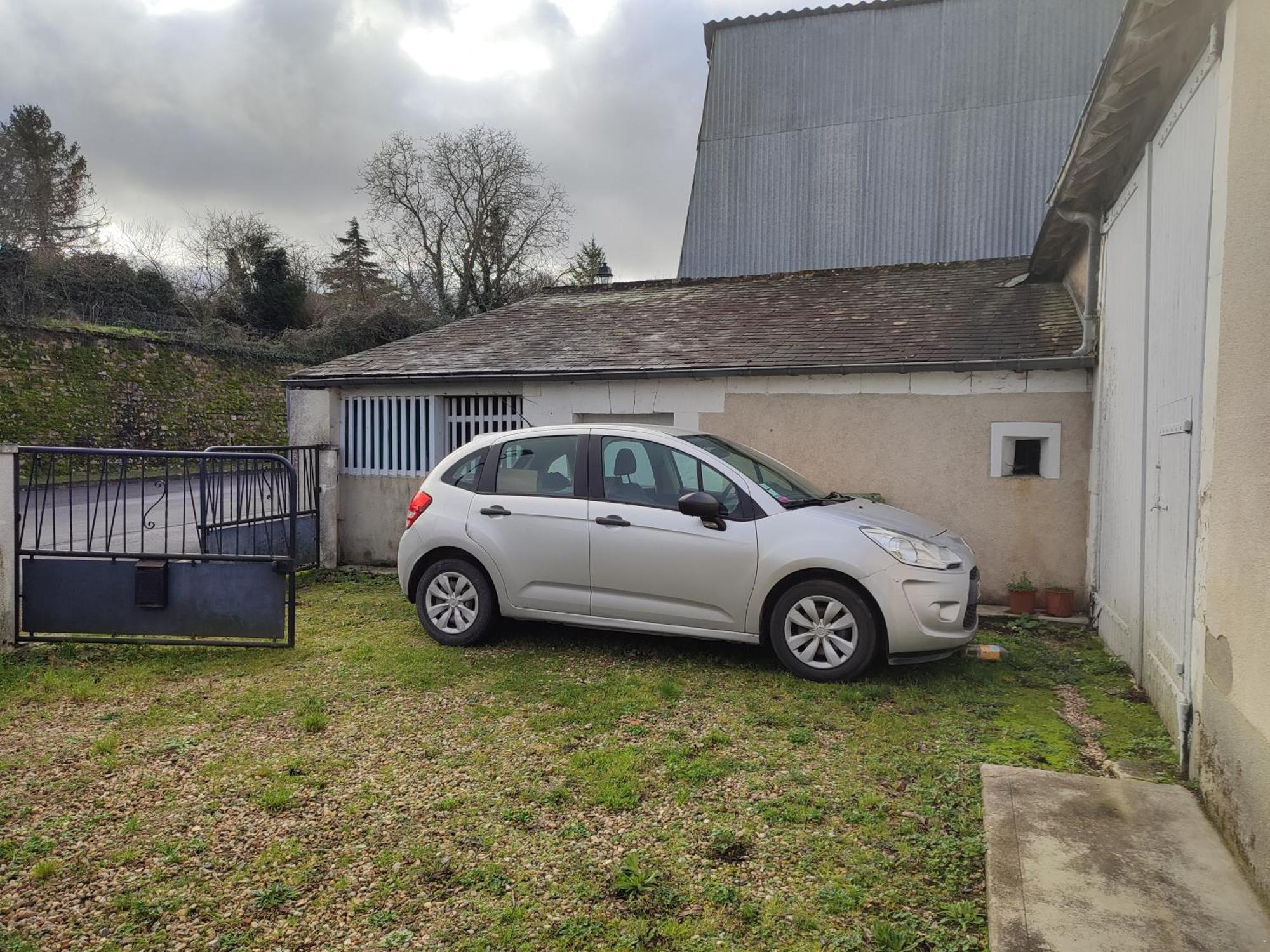 Maison Plain Pied, 2 Chambres, Longere Typique , Fraiche, Dans Bourg Avec Tous Commerces Luçay-le-Mâle Zewnętrze zdjęcie