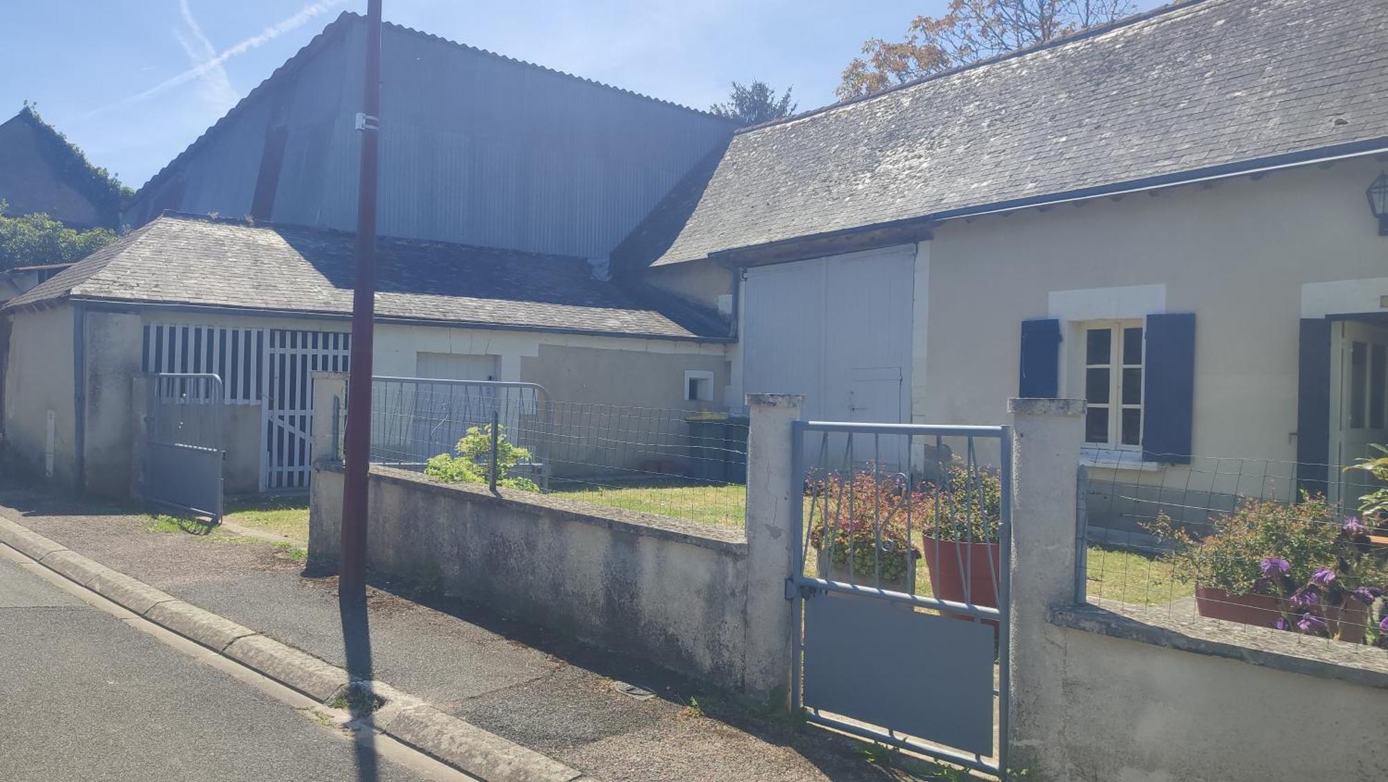 Maison Plain Pied, 2 Chambres, Longere Typique , Fraiche, Dans Bourg Avec Tous Commerces Luçay-le-Mâle Zewnętrze zdjęcie