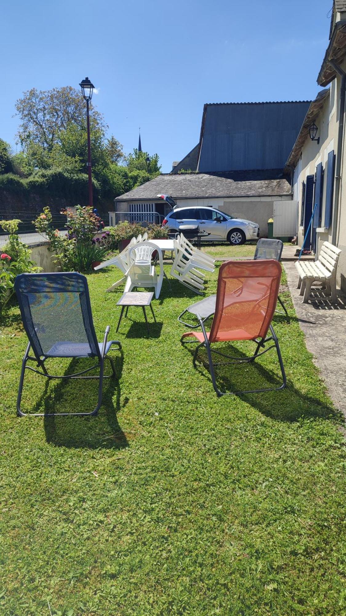 Maison Plain Pied, 2 Chambres, Longere Typique , Fraiche, Dans Bourg Avec Tous Commerces Luçay-le-Mâle Zewnętrze zdjęcie